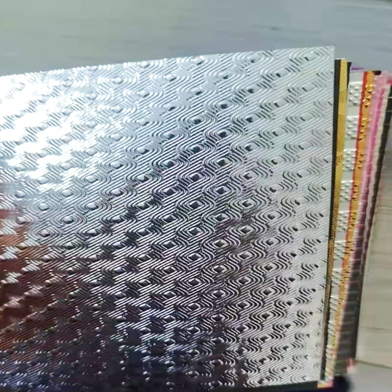 LM301B Scannán Tiubh PVC greamaitheach