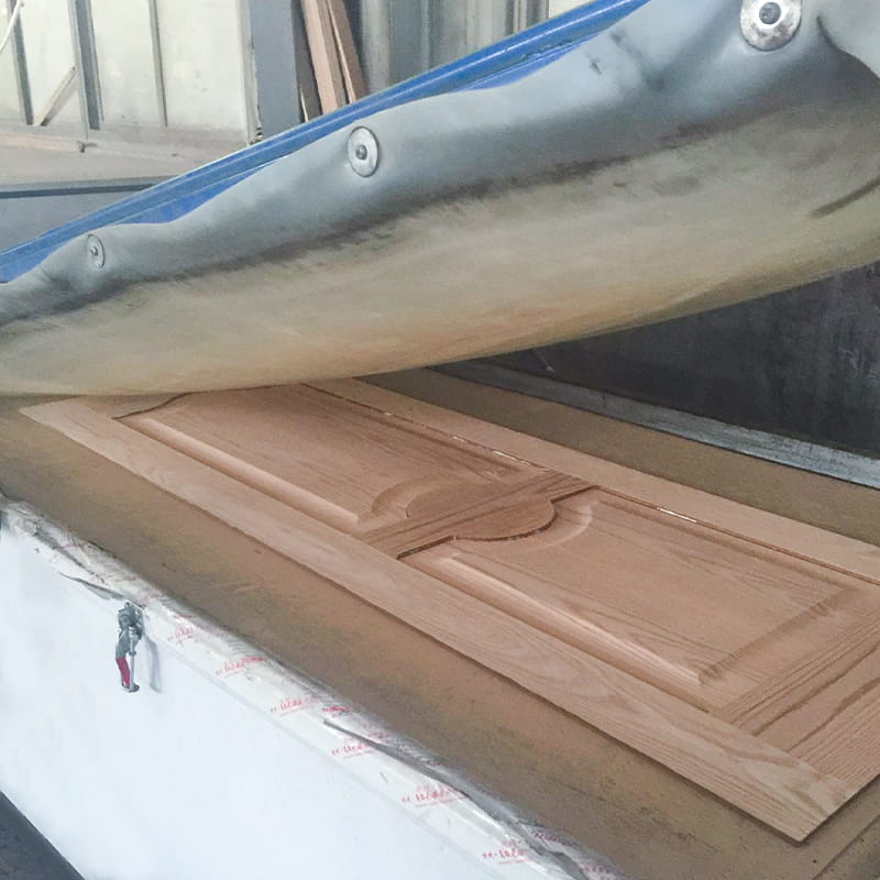 LM130 Greamaitheacht Veiníre Adhmaid Appled-Appled
